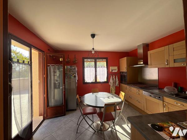 Maison quercynoise sans travaux avec grand terrain - Figeac