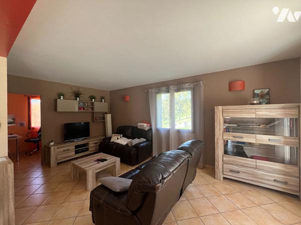 Maison quercynoise sans travaux avec grand terrain - Figeac