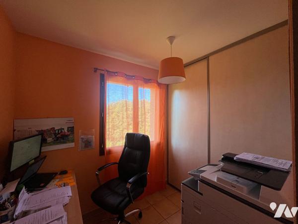 Maison quercynoise sans travaux avec grand terrain - Figeac