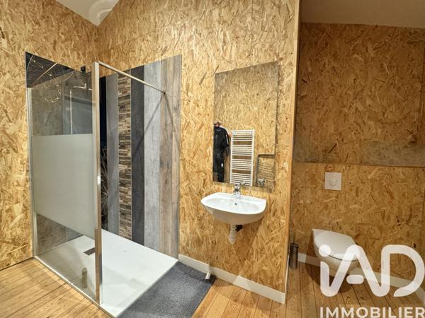 Immeuble à vendre 196 m² Vix