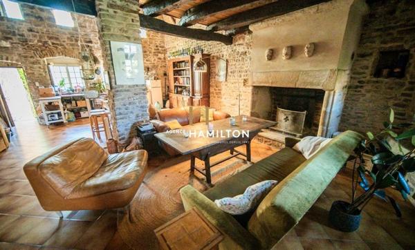 PROPRIETE D'EXCEPTION AUX CABANNES, A DEUX PAS DE CORDES-SUR-CIEL Cordes sur ciel
