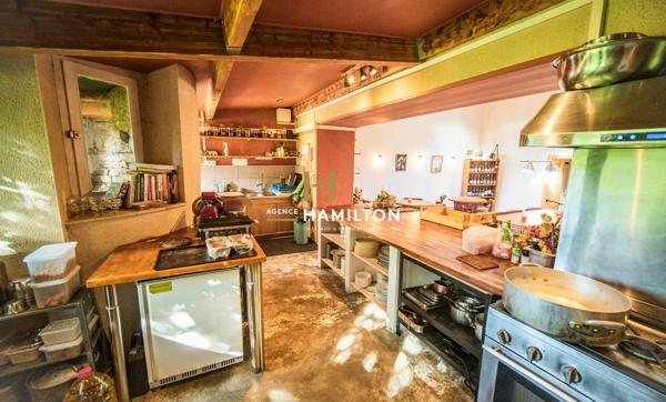 PROPRIETE D'EXCEPTION AUX CABANNES, A DEUX PAS DE CORDES-SUR-CIEL Cordes sur ciel