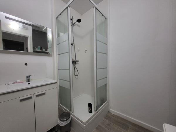 Chambre Nantes 6 pièce(s) 93.66 m2