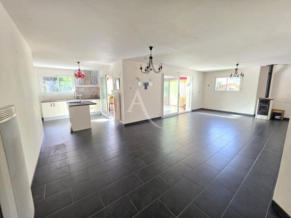 Maison Saint Julien Des Landes 5 pièces - 127 m²