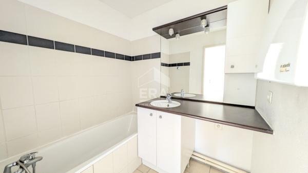 Appartement RDC T3 Fonbeauzard 62 m2 - terrasse - 2 parking sous-sol