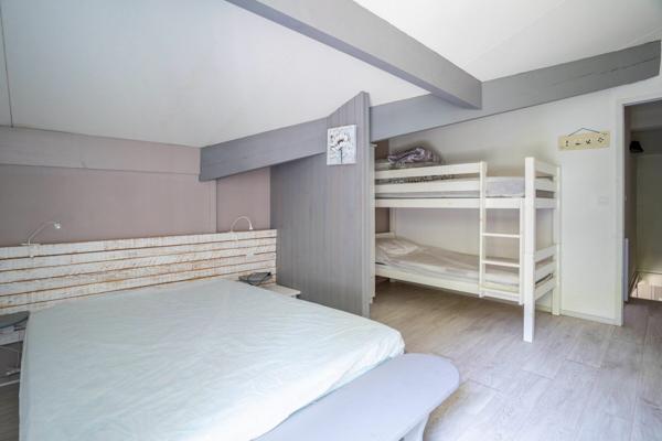 Maison à vendre    3 pièces •  Biscarrosse