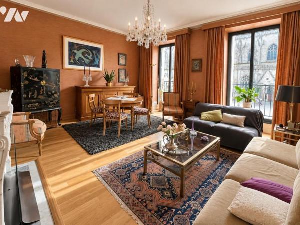 QUIMPER – CŒUR HISTORIQUE – VUE SUR LA CATHÉDRALE – TERRASSE EXCEPTIONNELLE