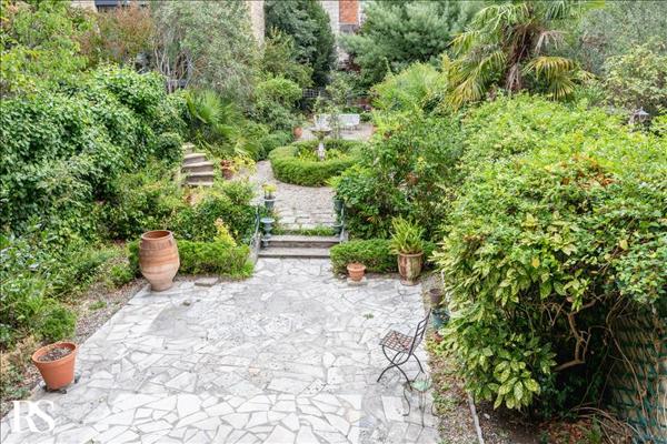 Maison à vendre |  Bordeaux |  10 pièces | 280 m²