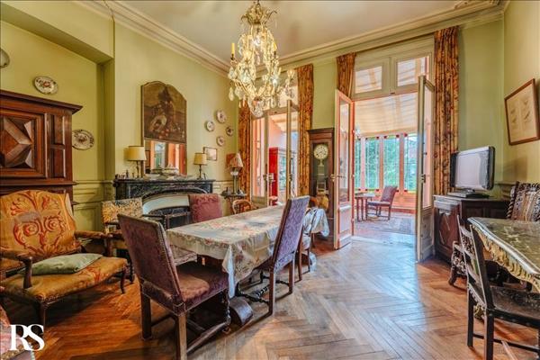 Maison à vendre |  Bordeaux |  10 pièces | 280 m²
