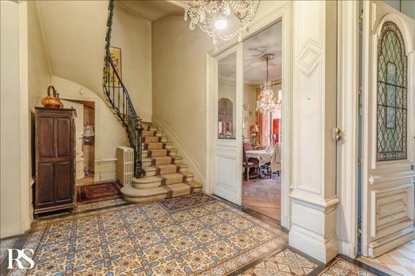 Maison à vendre |  Bordeaux |  10 pièces | 280 m²