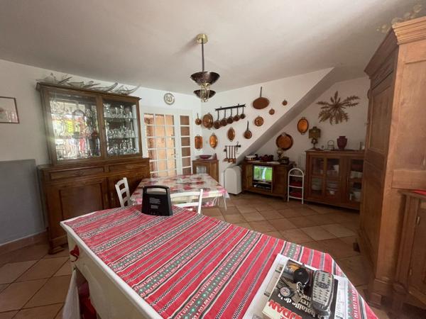 EXCLUSIVITE ! Magnifque maison en pierres à 20 min de Millau ! Montjaux