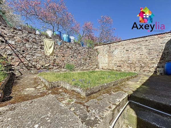 Renaison (42370) A VENDRE - RENAISON CENTRE - MAISON DE BOURG, TERRAIN, DEPENDANCES ET MAISONETTE SUPPLEMENTAIRE