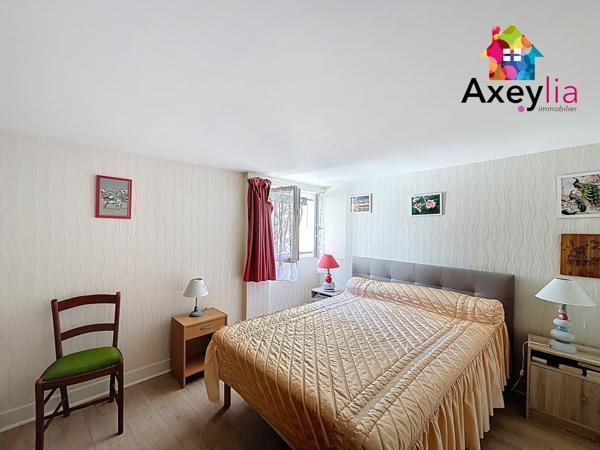 Renaison (42370) A VENDRE - RENAISON CENTRE - MAISON DE BOURG, TERRAIN, DEPENDANCES ET MAISONETTE SUPPLEMENTAIRE