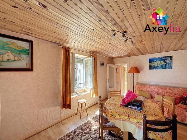 Renaison (42370) A VENDRE - RENAISON CENTRE - MAISON DE BOURG, TERRAIN, DEPENDANCES ET MAISONETTE SUPPLEMENTAIRE