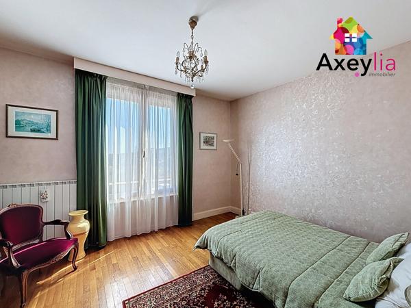 Renaison (42370) A VENDRE - RENAISON CENTRE - MAISON DE BOURG, TERRAIN, DEPENDANCES ET MAISONETTE SUPPLEMENTAIRE