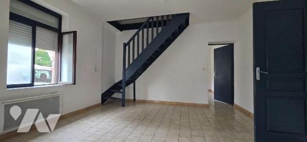 Maison SEMI PLAIND PIED à Vendre à Condé-sur-l'Escaut (59163) en Nord (59)

En vente, maison ...