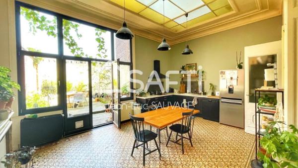 Maison de maître authentique 214 m2 + Appartement