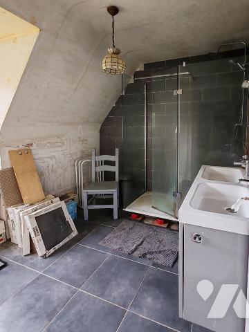 SUPERBE PROPRIETE EN PIERRE DE TAILLE DE 174M² SUR TERRAIN DE 7800M²