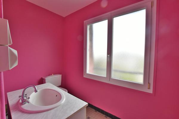 **Maison a vendre rive gauche de Bergerac ? Potentiel a exploiter !**