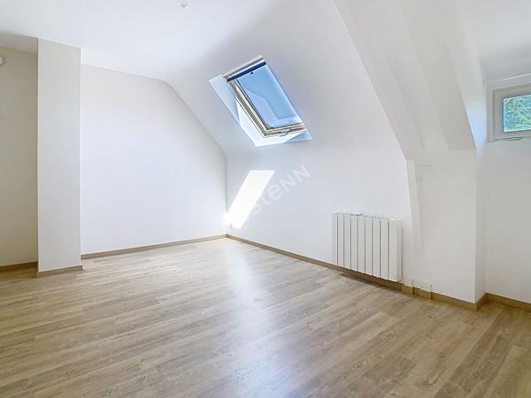 Maison Avrille 6 pièce(s) - Parc de la Haye