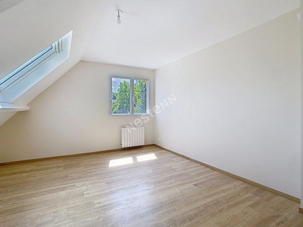 Maison Avrille 6 pièce(s) - Parc de la Haye