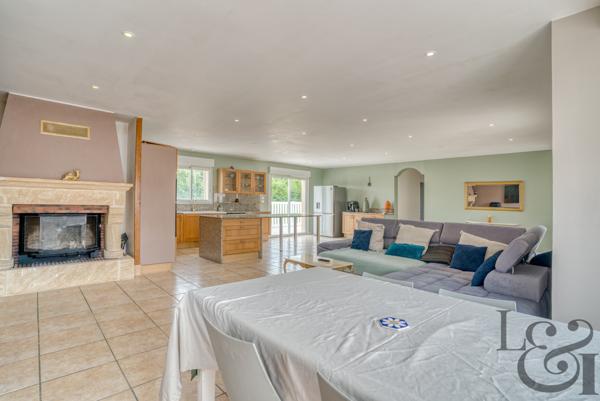 Maison de plain-pied à Sainte-Livrade-sur-Lot (Lot-et-Garonne, 47 )