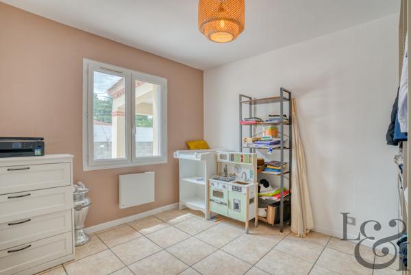 Maison de plain-pied à Sainte-Livrade-sur-Lot (Lot-et-Garonne, 47 )