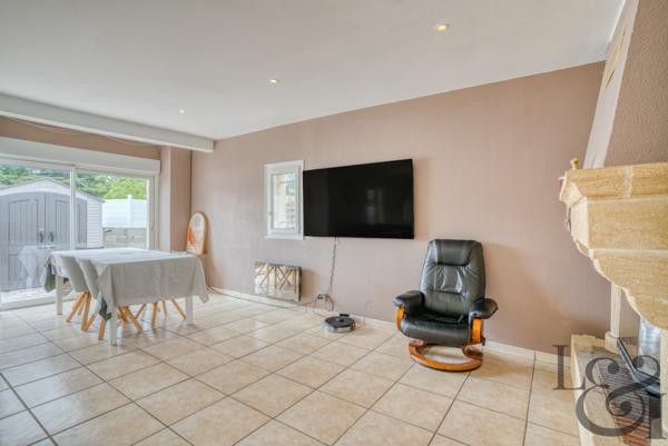 Maison de plain-pied à Sainte-Livrade-sur-Lot (Lot-et-Garonne, 47 )