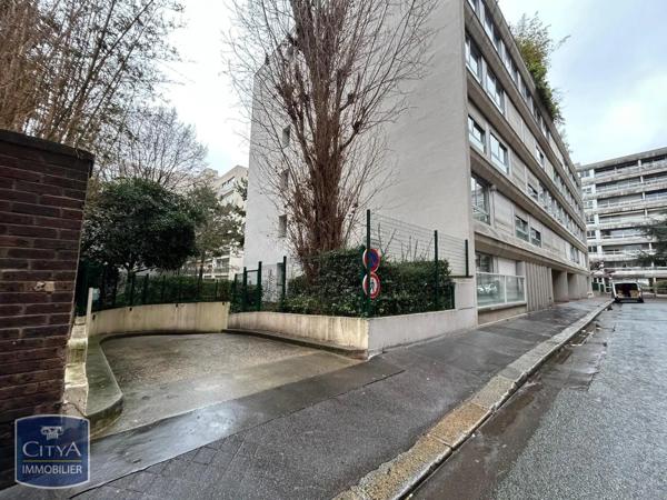 Parking à louer Paris 15e Arrondissement (75015)