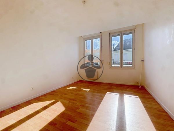 Vente Immeuble 101 m2 à Saint-Quentin