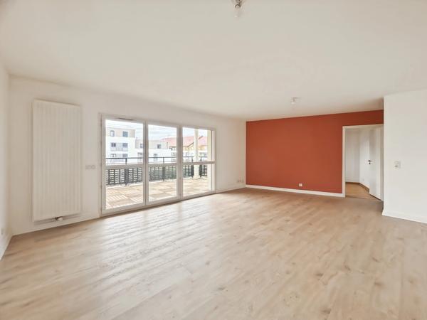 A VENDRE - Appartement T4 88m2 avec grande terrasse - FERNEY-VOLTAIRE
