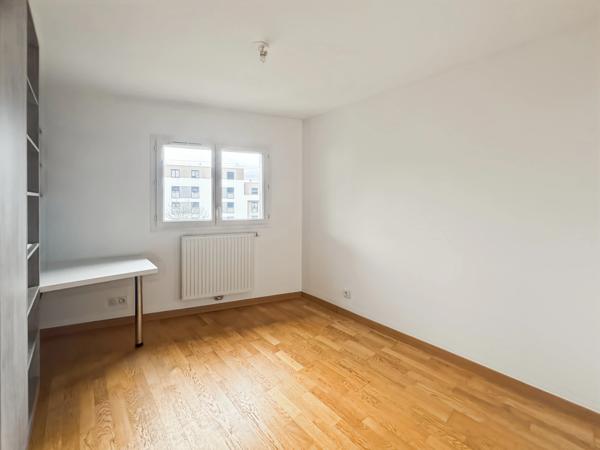 A VENDRE - Appartement T4 88m2 avec grande terrasse - FERNEY-VOLTAIRE