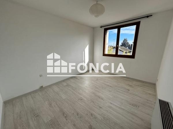 Location Appartement 3 pièces 75 m² - RUE MARCEL RICARD Albi 81000