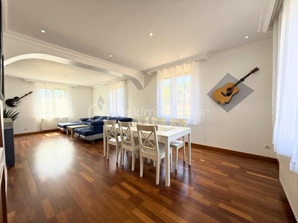 Maison de 210 m²