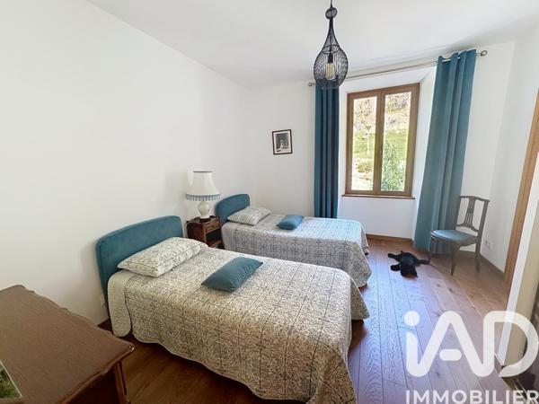 Maison à vendre 8 pièces 277 m² Saint-Martin-Vésubie