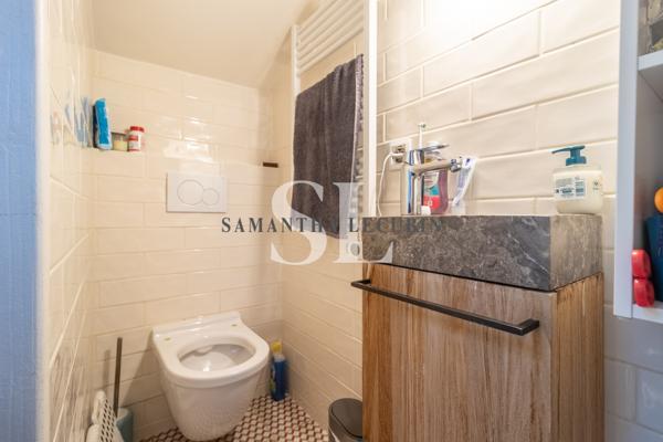 Appartement
         4 pièces
        - 84 m² Exclusivité 425 000 € *