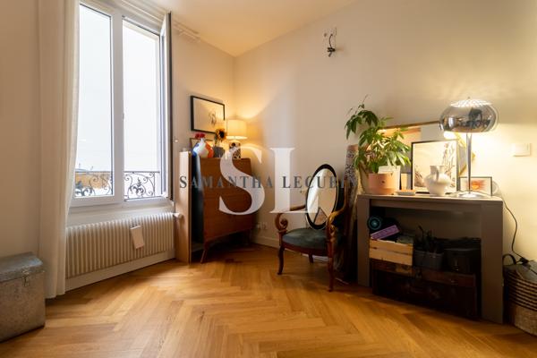Appartement
         4 pièces
        - 84 m² Exclusivité 425 000 € *
