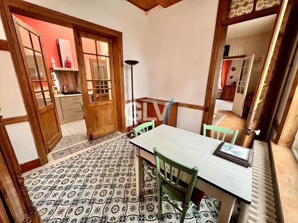 Maison de caractère, Quartier des Fleurs, Garage + 4 Chambres - 136 m2 + Garage , Ronchin