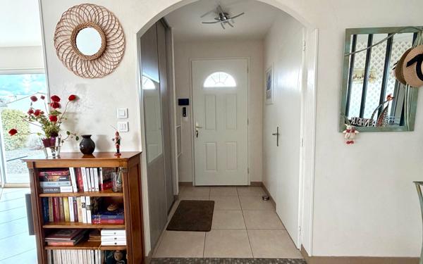 Maison à vendre    5 pièces •  La Jarrie