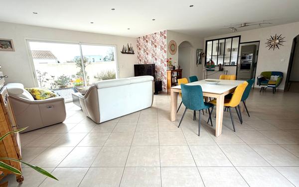 Maison à vendre    5 pièces •  La Jarrie