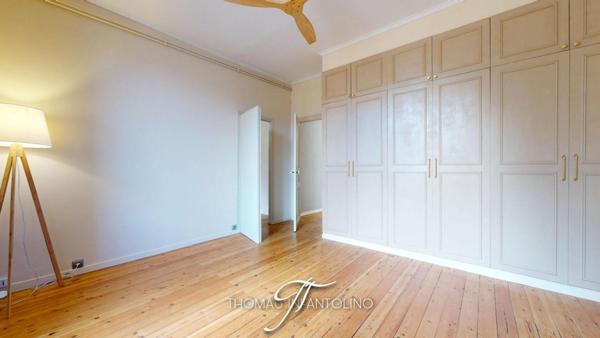 EN EXCLUSIVITE - CENTRE VILLE - 3 CHAMBRES - FAIBLE CHARGE - COPROPRIETE BENEVOLE