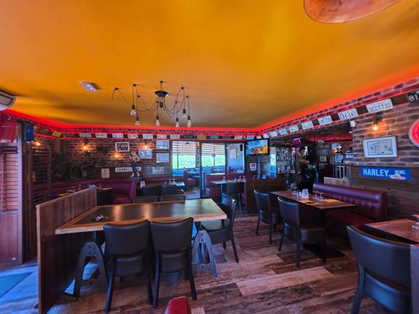 Restaurant 250m² – 160 couverts – axe passant – patio – logement – Montpellier nord