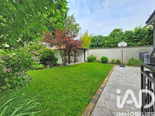 Maison à vendre 6 pièces 179,38 m² Ormesson-sur-Marne
