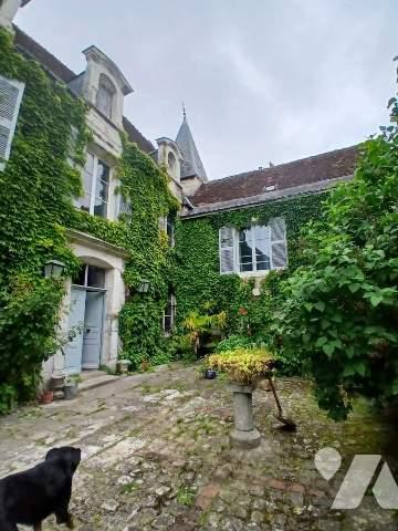 Belle maison du XVII en cœur de ville