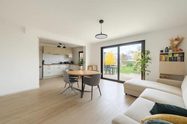 Maison à vendre 4 pièces 85m² Villeneuve-d'Ascq (59650)