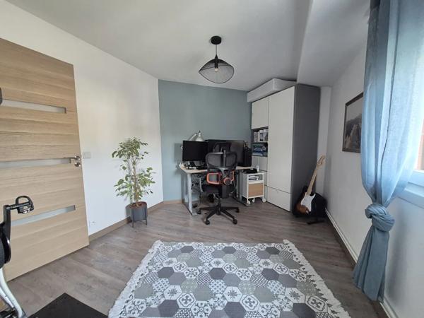 Maison à vendre 4 pièces 85m² Villeneuve-d'Ascq (59650)