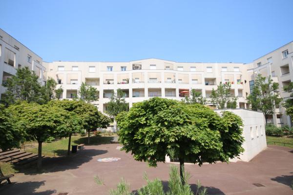 Ermont (95120) Ermont, beau 4 pièces, 3 chambres de 80 m2, avec box fermé