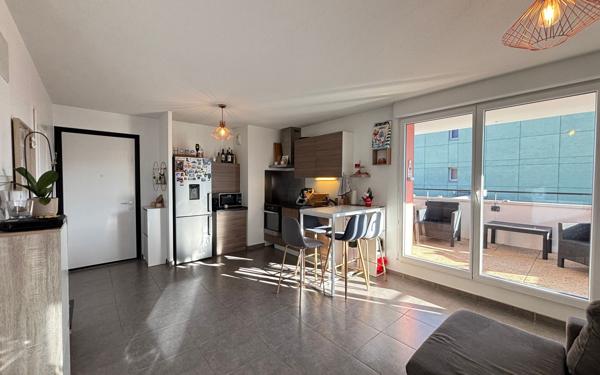 Appartement à vendre    2 pièces • 43,96 m2 Échirolles