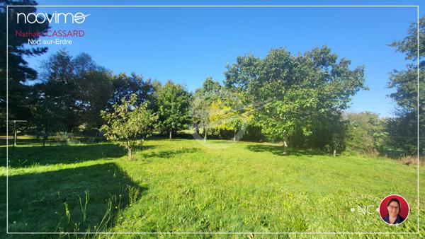 Maison de Plain-pied de 2006 - 4 chambres - double garage en village près du Canal