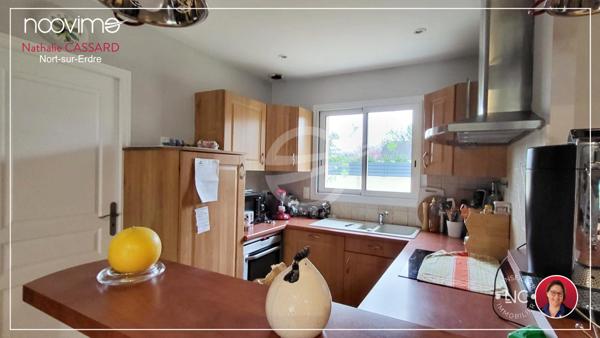 Maison de Plain-pied de 2006 - 4 chambres - double garage en village près du Canal